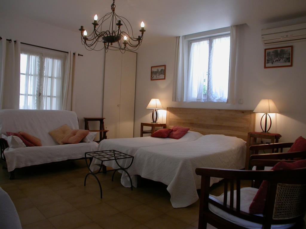 Apartments La Madeleine Avignon Rom bilde