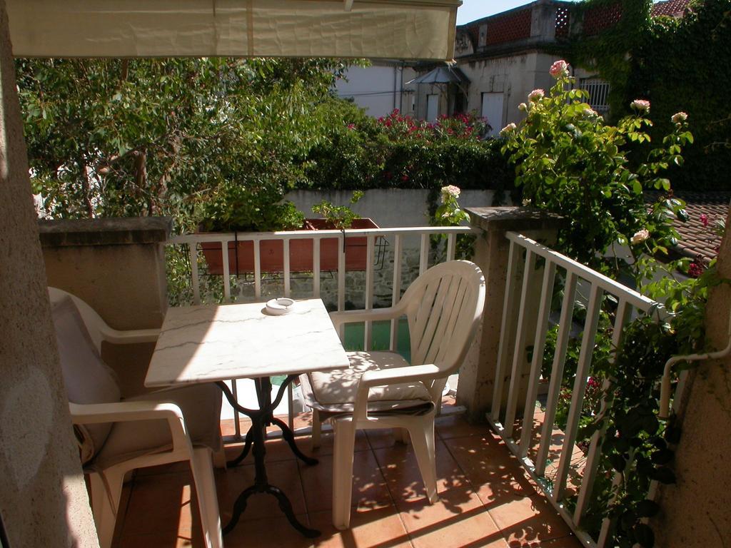Apartments La Madeleine Avignon Rom bilde